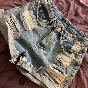 SHEIN denim shorts with or without chain